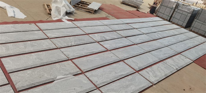 Wisconsin White Granite tiles lay out